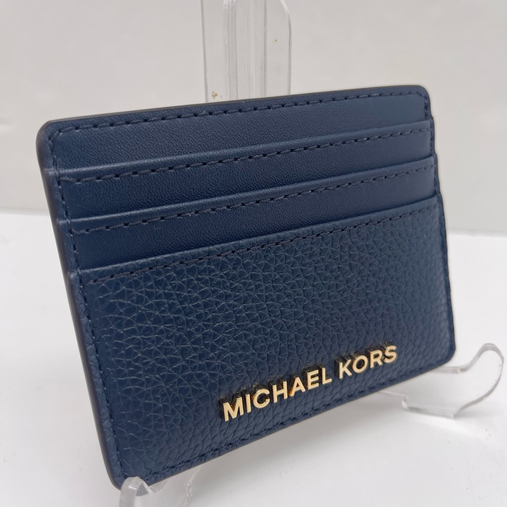 MICHAEL KORS
Large Pebbled Leather Card Holder Case
Navy
NWT - Picture 8 of 16
